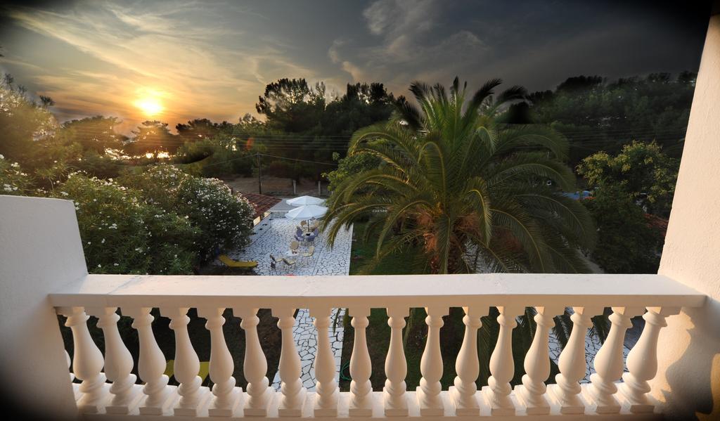 Hotel Proteas Ormos Prinou  Exterior photo